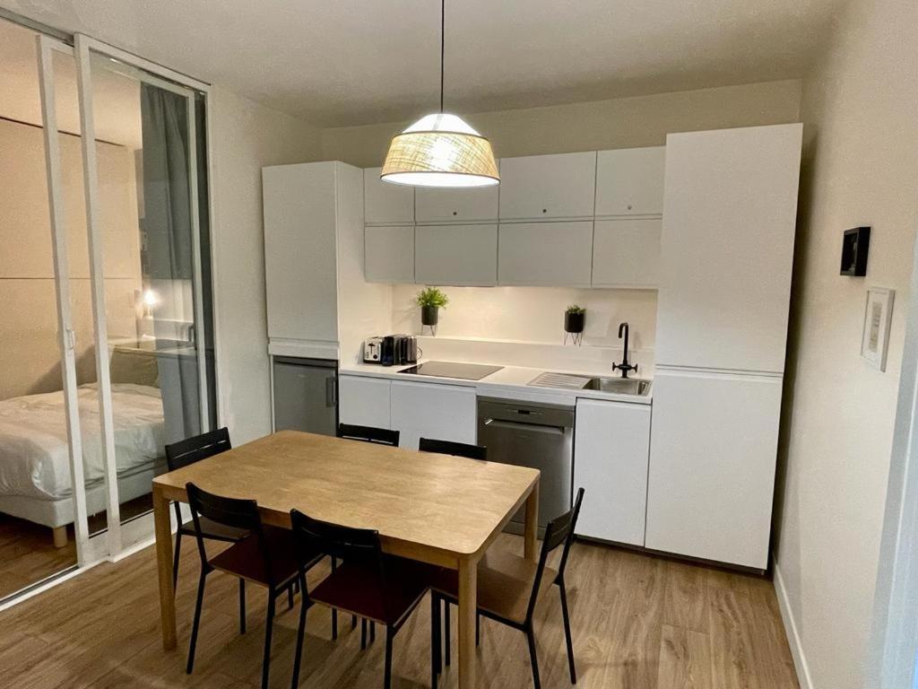 St Germain Beauvoir ChicSuites Paris Exterior foto